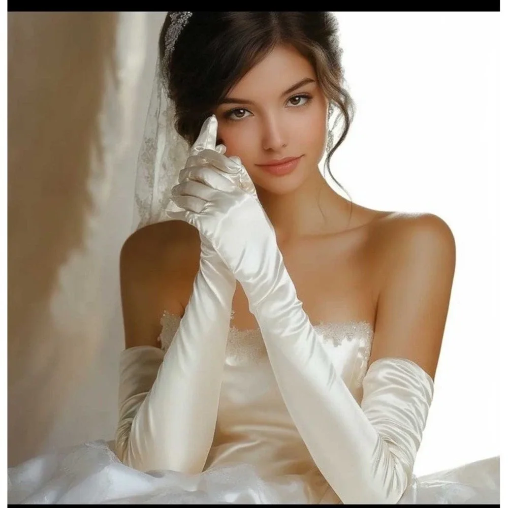 Retro White Satiny Stretch Opera Length Long over Elbow Gloves‎ 19